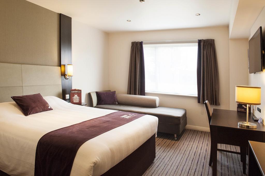 Premier Inn Birmingham City Centre Bridge Street מראה חיצוני תמונה