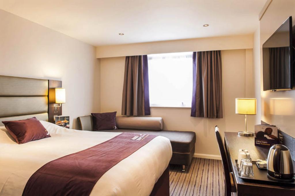 Premier Inn Birmingham City Centre Bridge Street מראה חיצוני תמונה